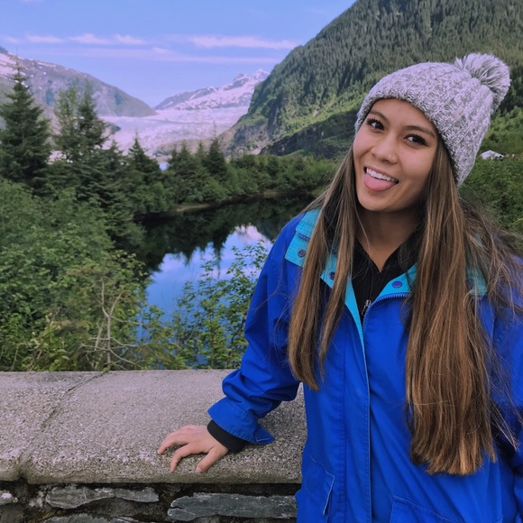 Meet your Posher, Tylar - Picture 1 of 1